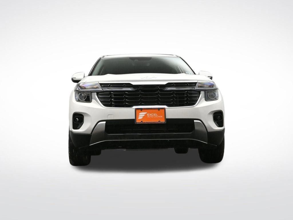 Used 2024 Kia Seltos EX image 44