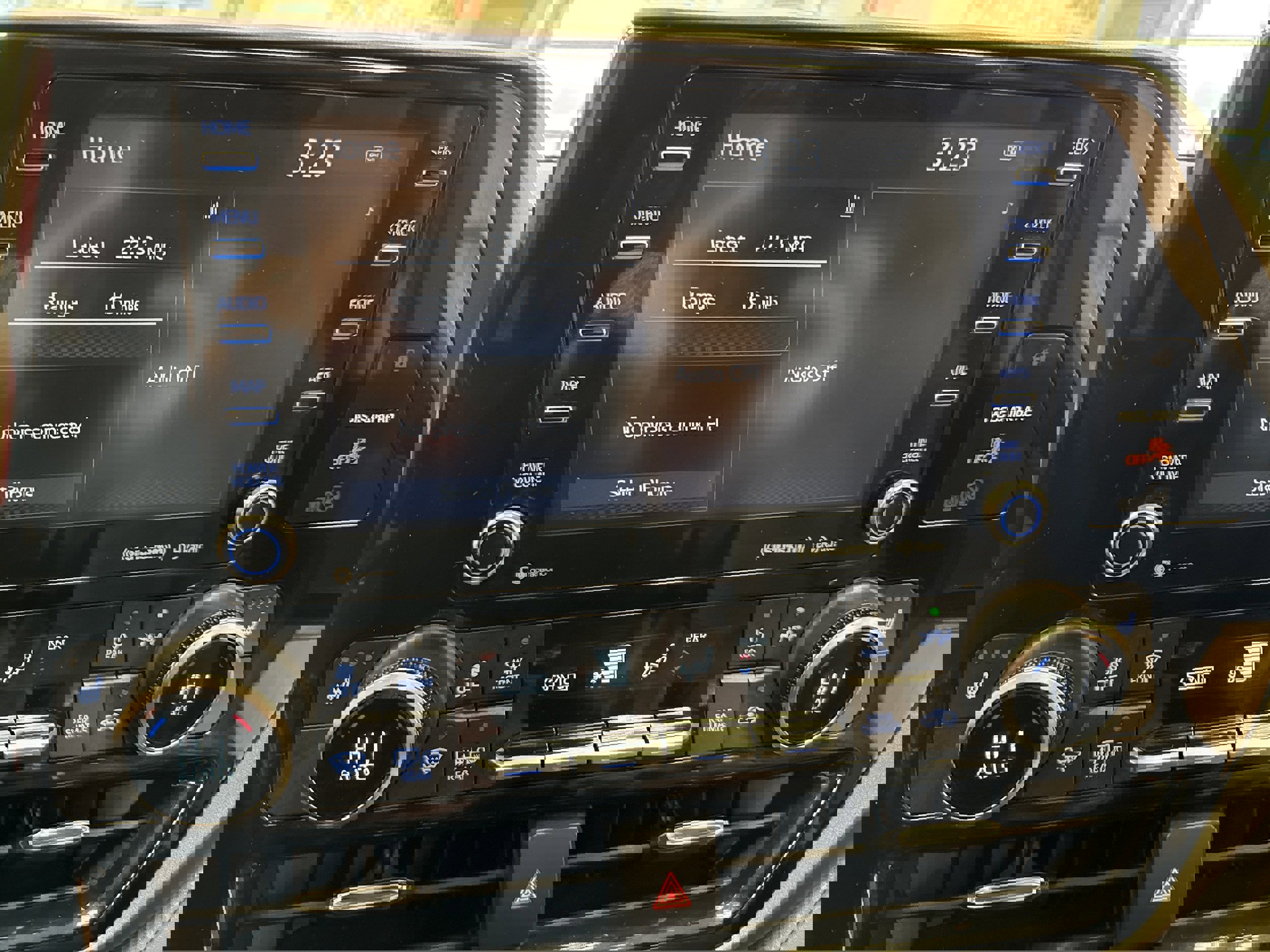 Used 2021 Toyota Highlander XLE image 40