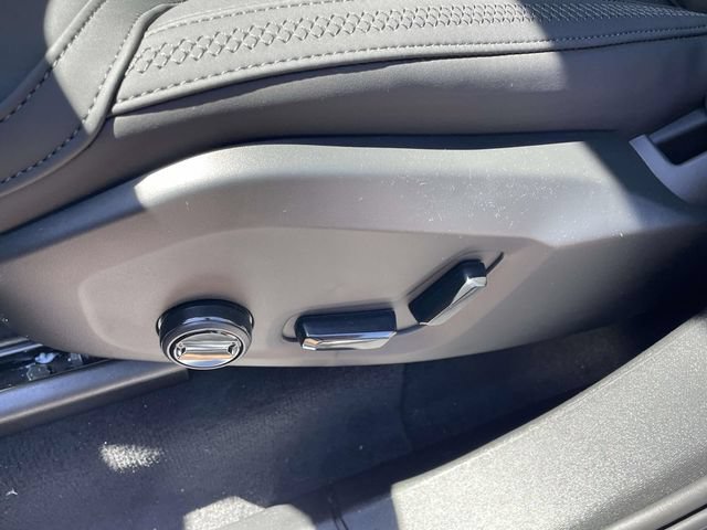 New 2026 Volvo XC90 B5 Core AWD/4WD image 12