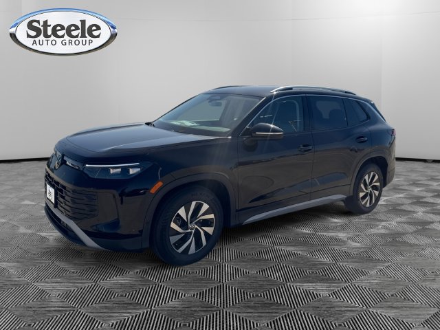 New 2026 Volkswagen Tiguan S FWD image 1
