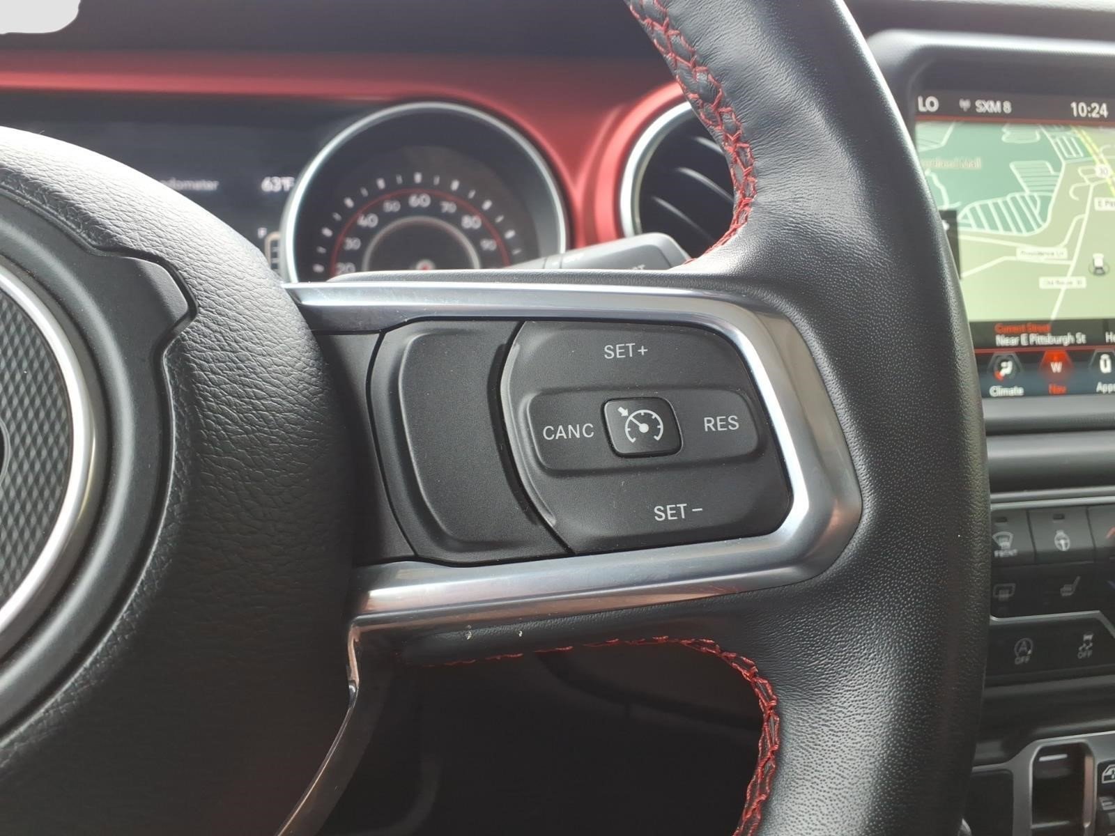 Used 2022 Jeep Gladiator Rubicon w/ Cold Weather Group image 22