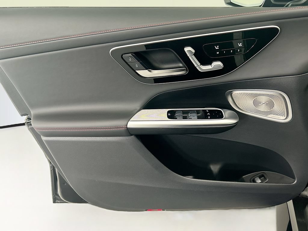 Certified 2026 Mercedes-Benz GLC 43 AMG 4MATIC image 23