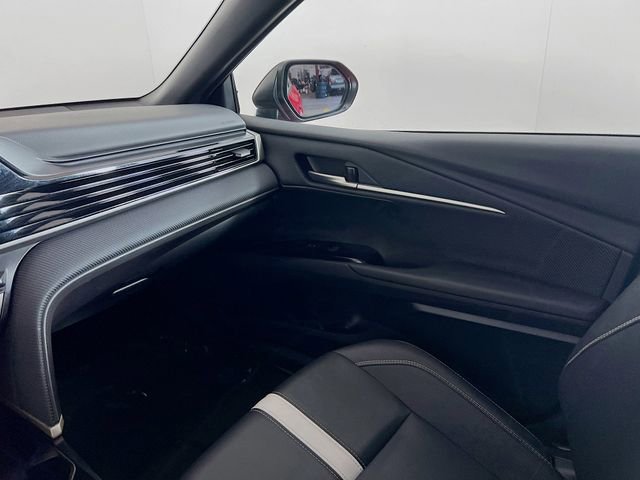 Used 2025 Toyota Camry SE image 22