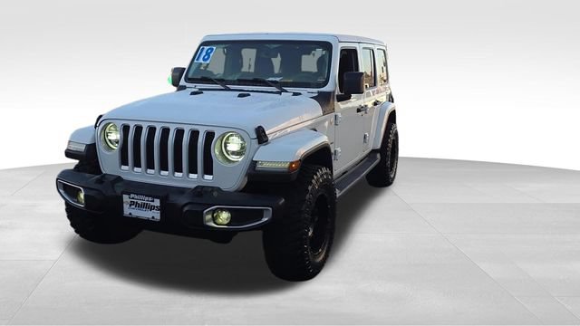 Used 2018 Jeep Wrangler Unlimited Sahara AWD/4WD image 2