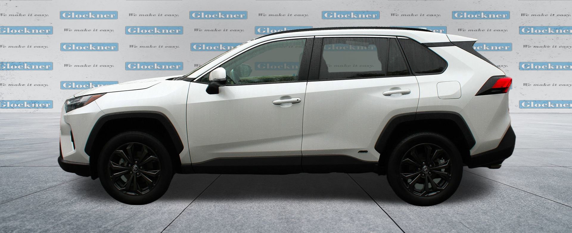 Used 2023 Toyota RAV4 XLE Premium image 10