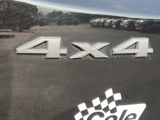 Used 2022 Jeep Renegade Trailhawk AWD/4WD image 2