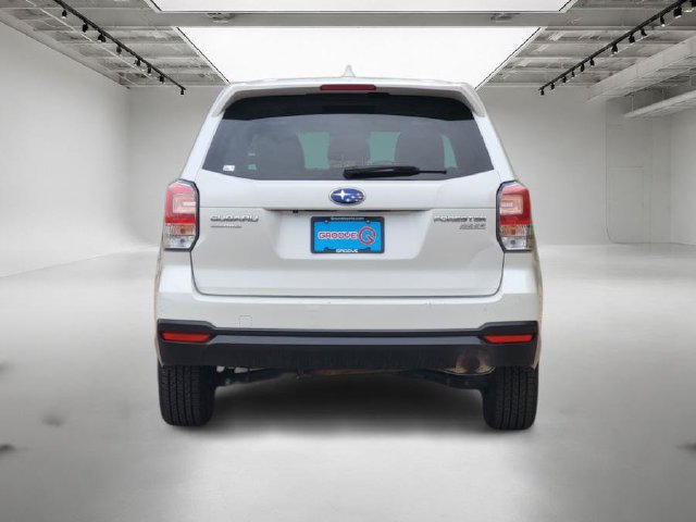 Used 2017 Subaru Forester 2.5i Premium AWD/4WD image 5