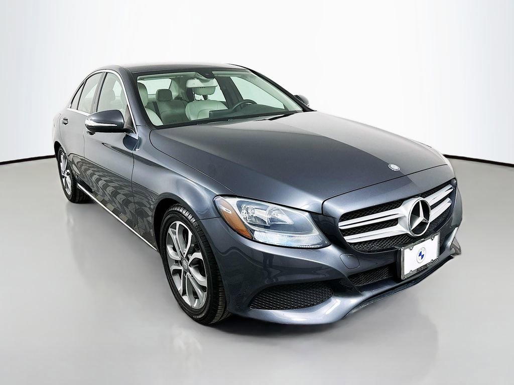 Used 2015 Mercedes-Benz C 300 Sedan image 3