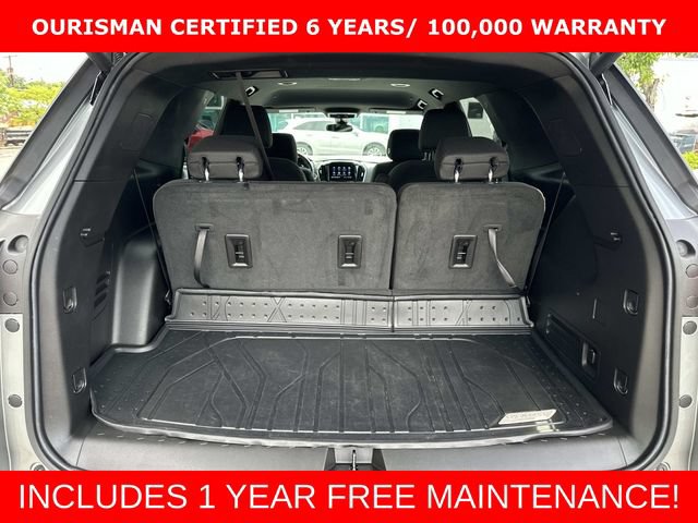 Used 2023 Chevrolet Traverse LT w/ LPO, Floor Liner Package AWD/4WD image 16