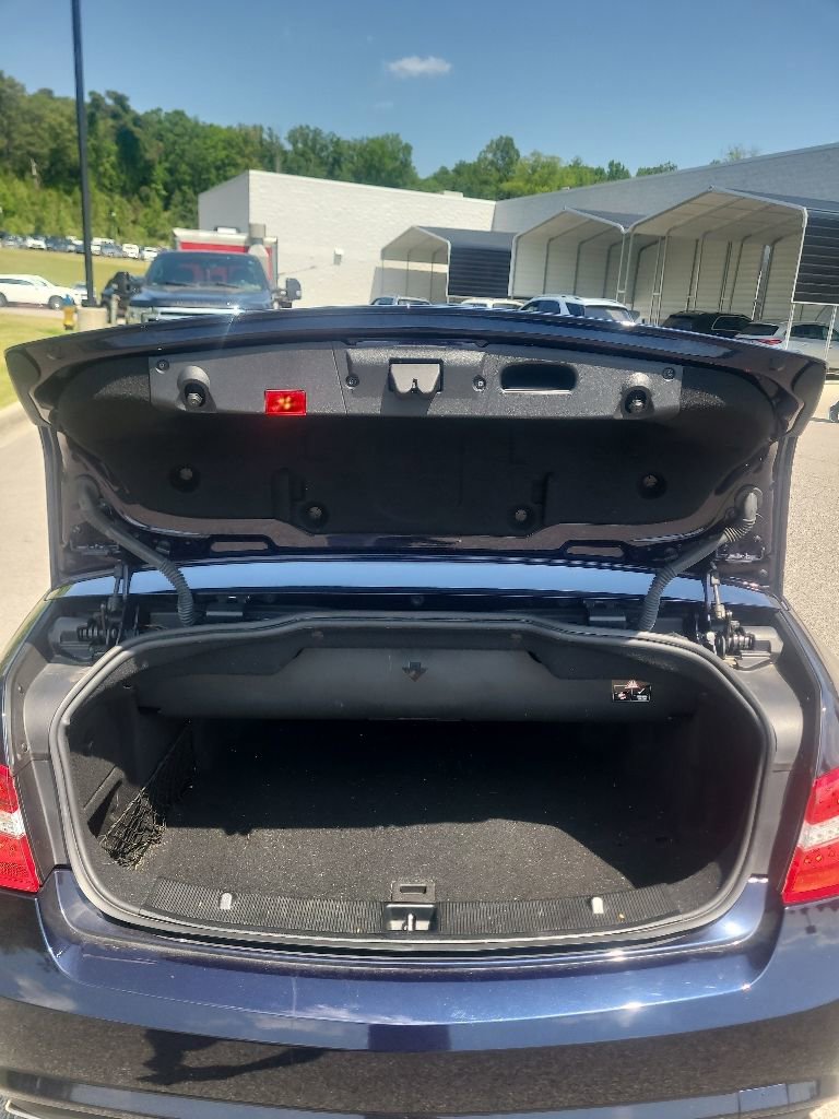 Used 2011 Mercedes-Benz E 550 Cabriolet image 9