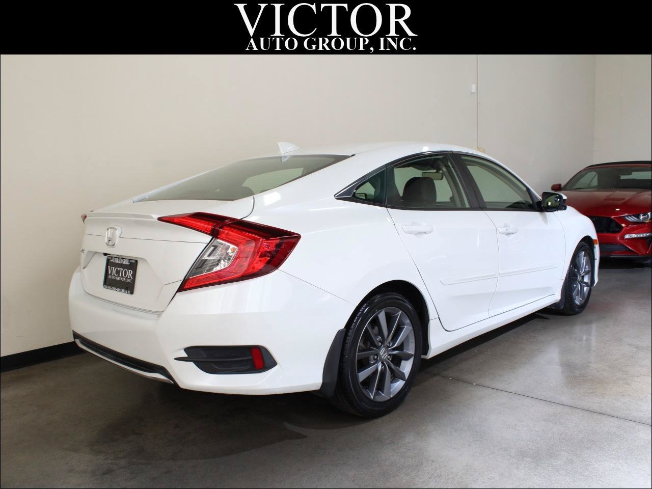 Used 2019 Honda Civic EX-L image 11