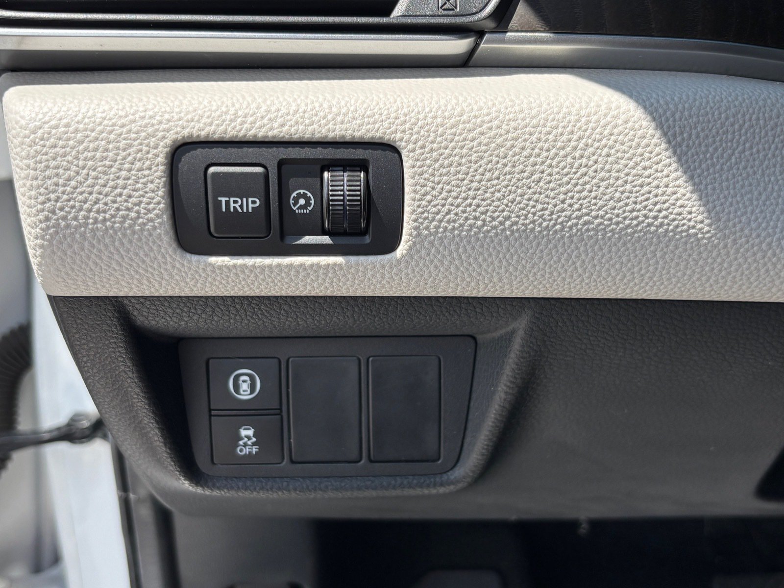 Used 2020 Honda Accord EX image 26