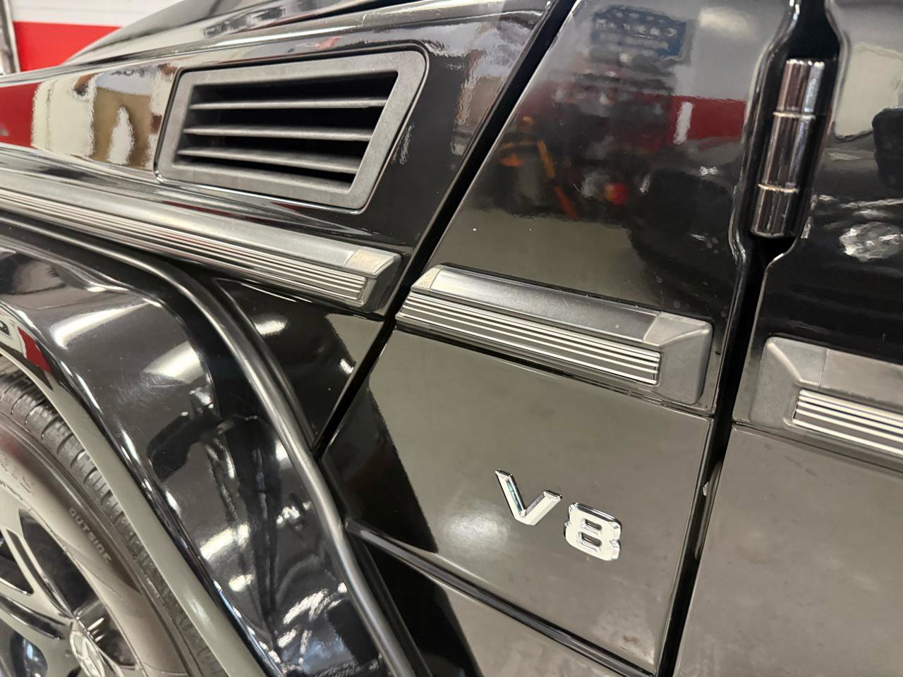 Used 2016 Mercedes-Benz G 550 image 17