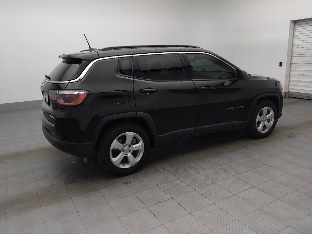Used 2020 Jeep Compass Latitude FWD image 10