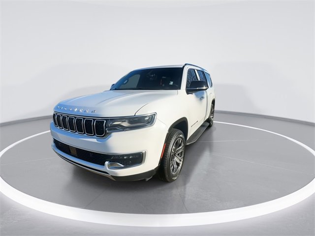 Used 2024 Jeep Wagoneer Series II w/ Flexible Seating Group image 4