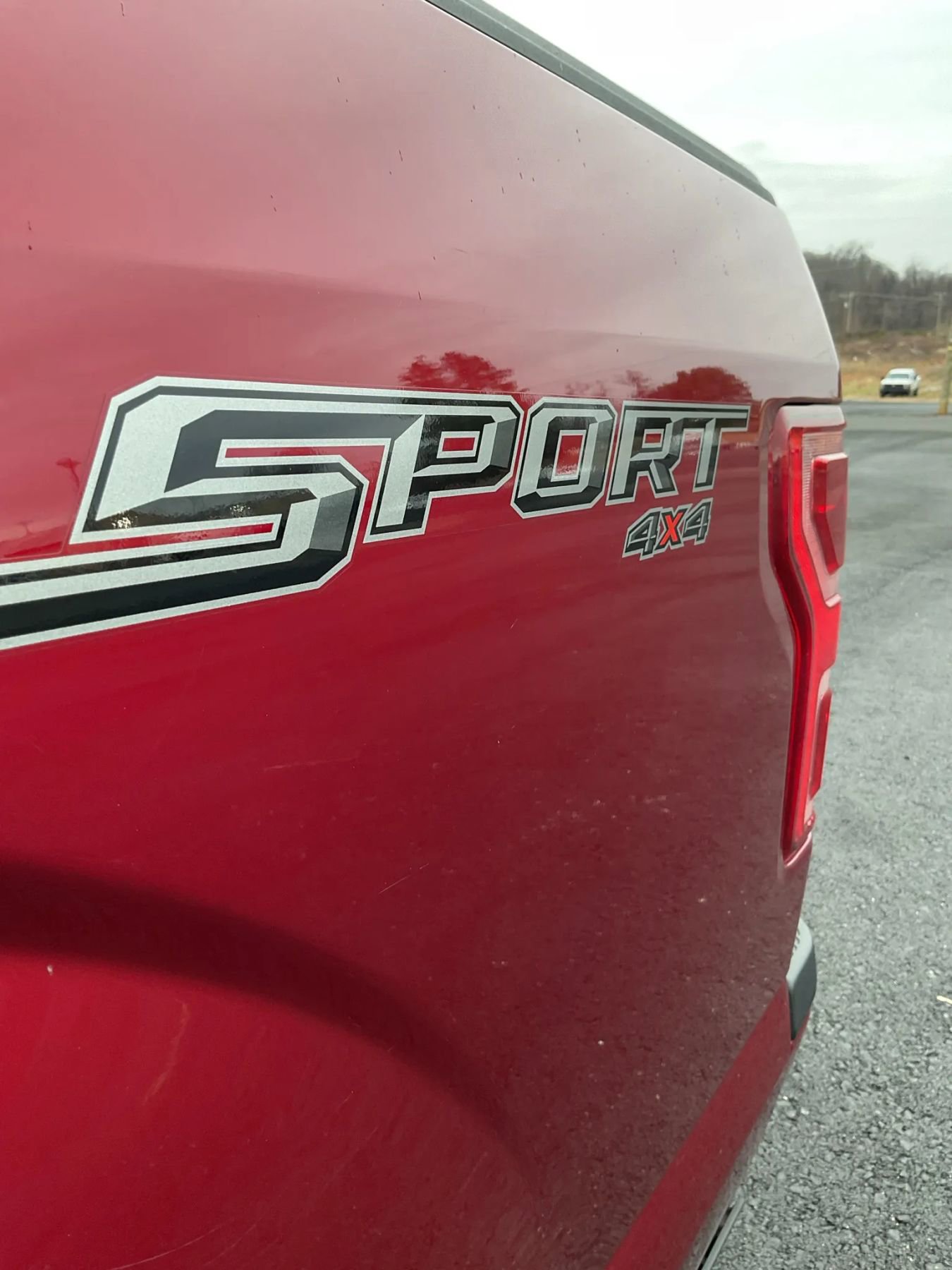 Used 2019 Ford F150 XLT w/ Equipment Group 302A Luxury image 14