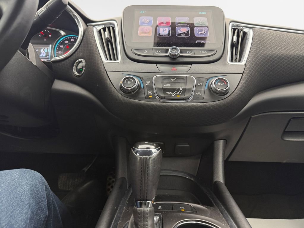 Used 2016 Chevrolet Malibu LT w/ Driver Confidence Package image 21