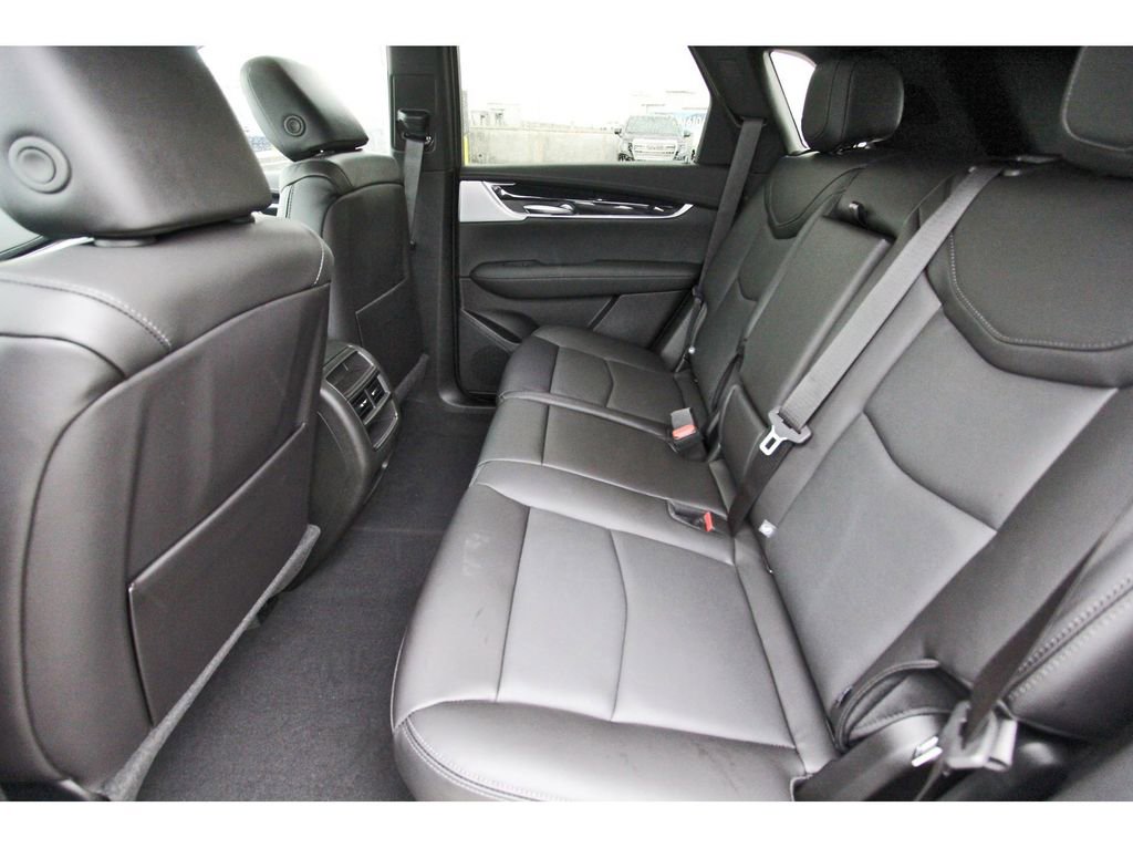New 2026 Cadillac XT5 Premium Luxury image 7