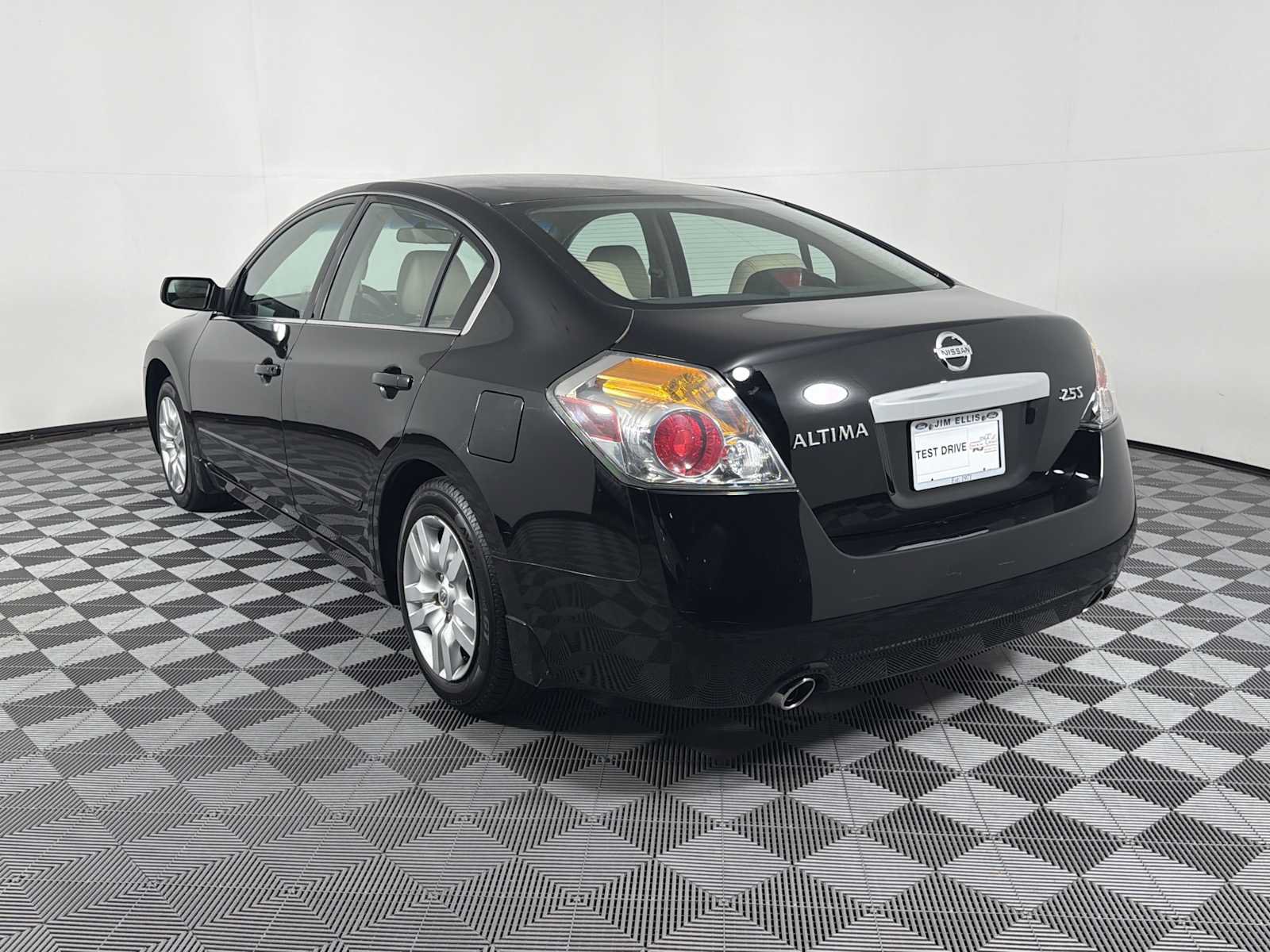 Used 2012 Nissan Altima 2.5 S FWD image 5