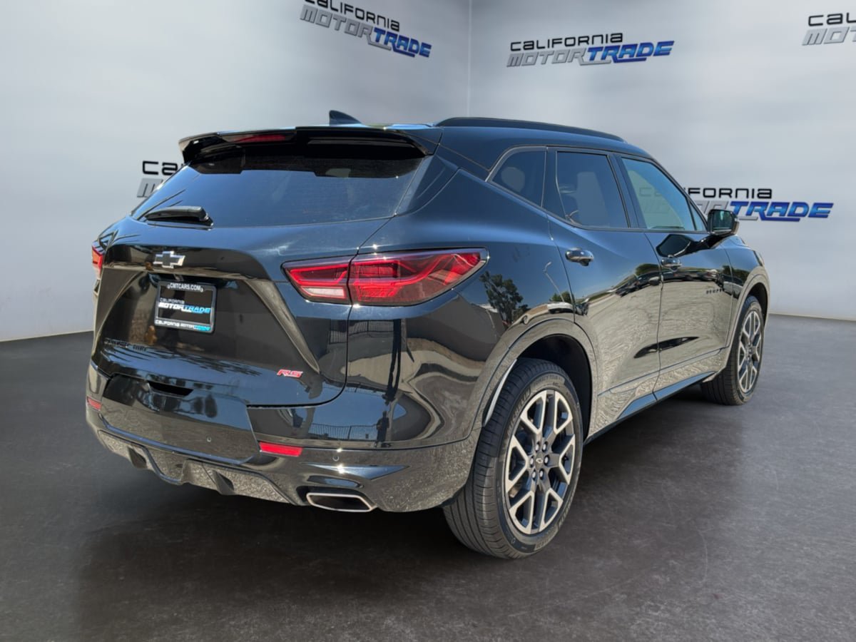 Used 2025 Chevrolet Blazer RS AWD/4WD image 5