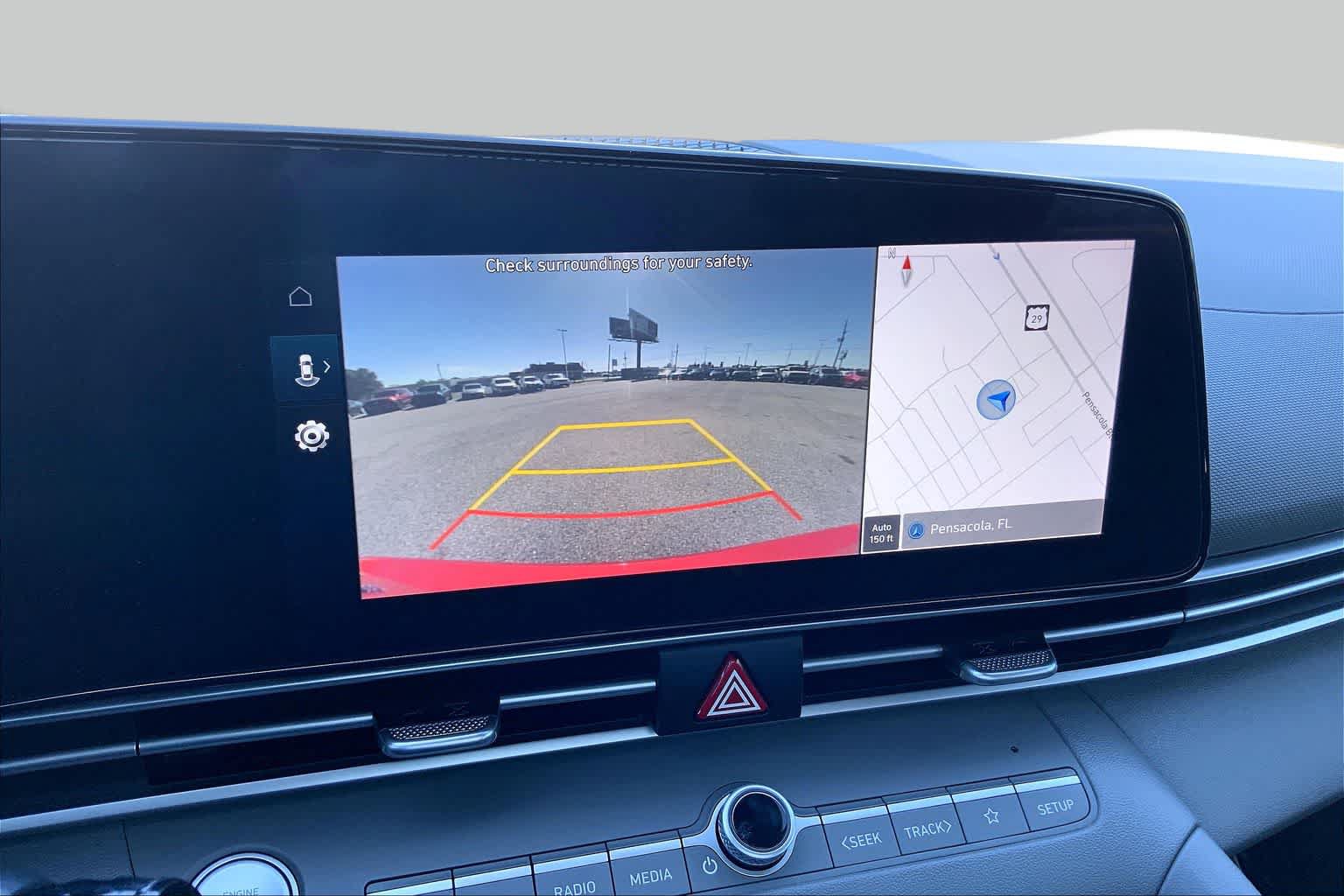 Used 2023 Hyundai Elantra SEL w/ Convenience Package FWD image 25
