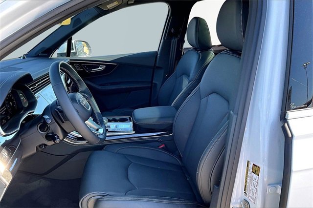 New 2025 Audi Q7 3.0T Prestige image 9