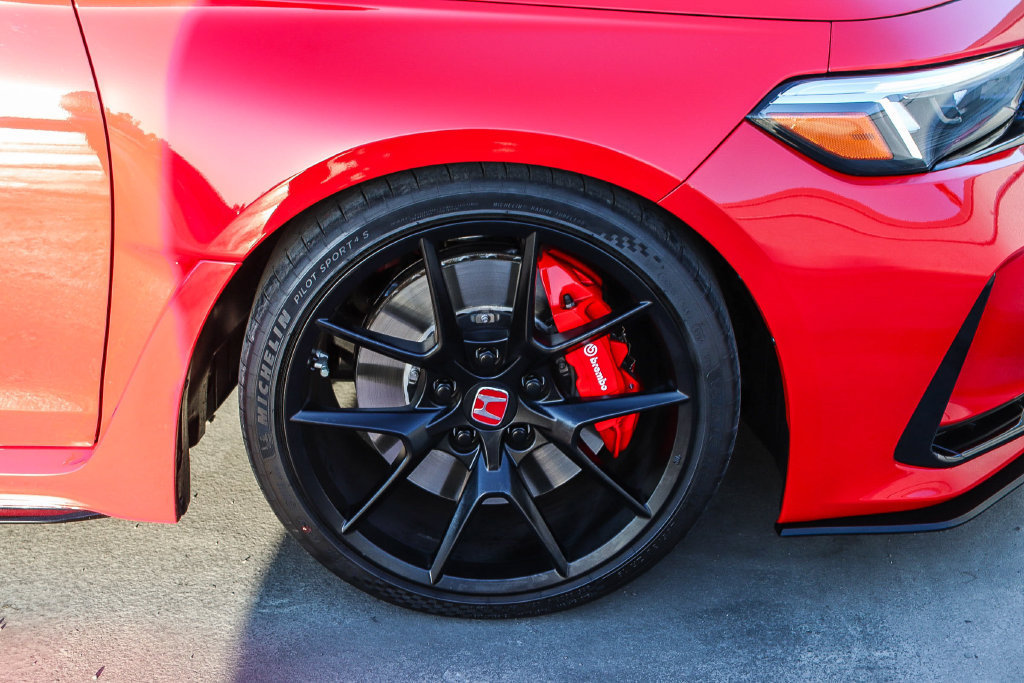 Used 2025 Honda Civic Type R image 11