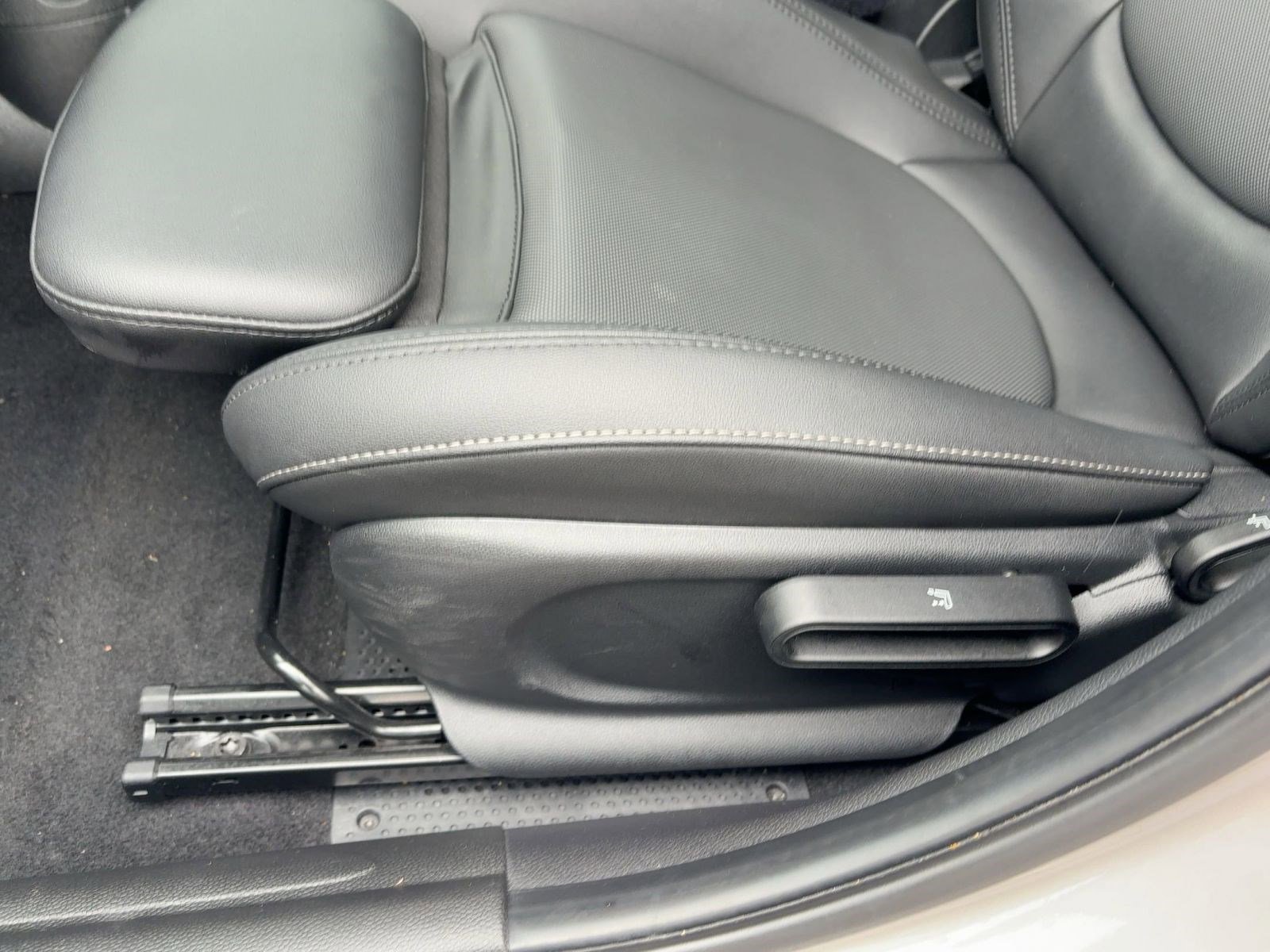 Used 2023 MINI Cooper S image 13