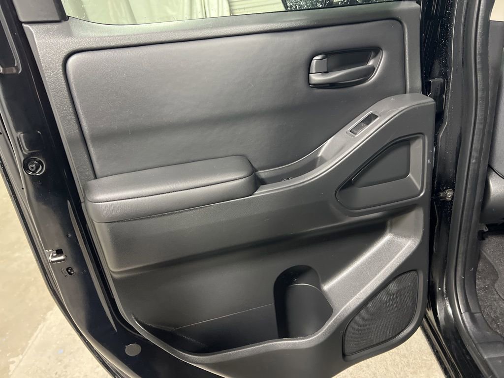 Used 2023 Nissan Frontier S w/ Technology Package image 15