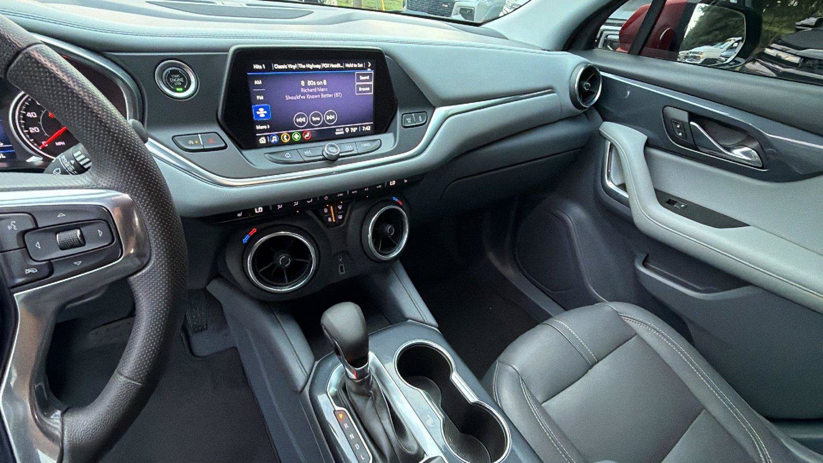 Used 2021 Chevrolet Blazer LT FWD image 5