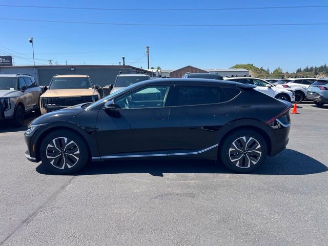 Certified 2024 Kia EV6 Light AWD/4WD image 4