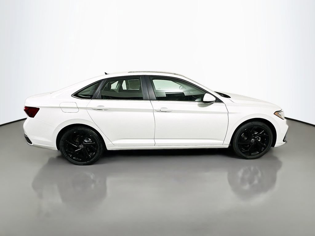 New 2026 Volkswagen Jetta SE image 22