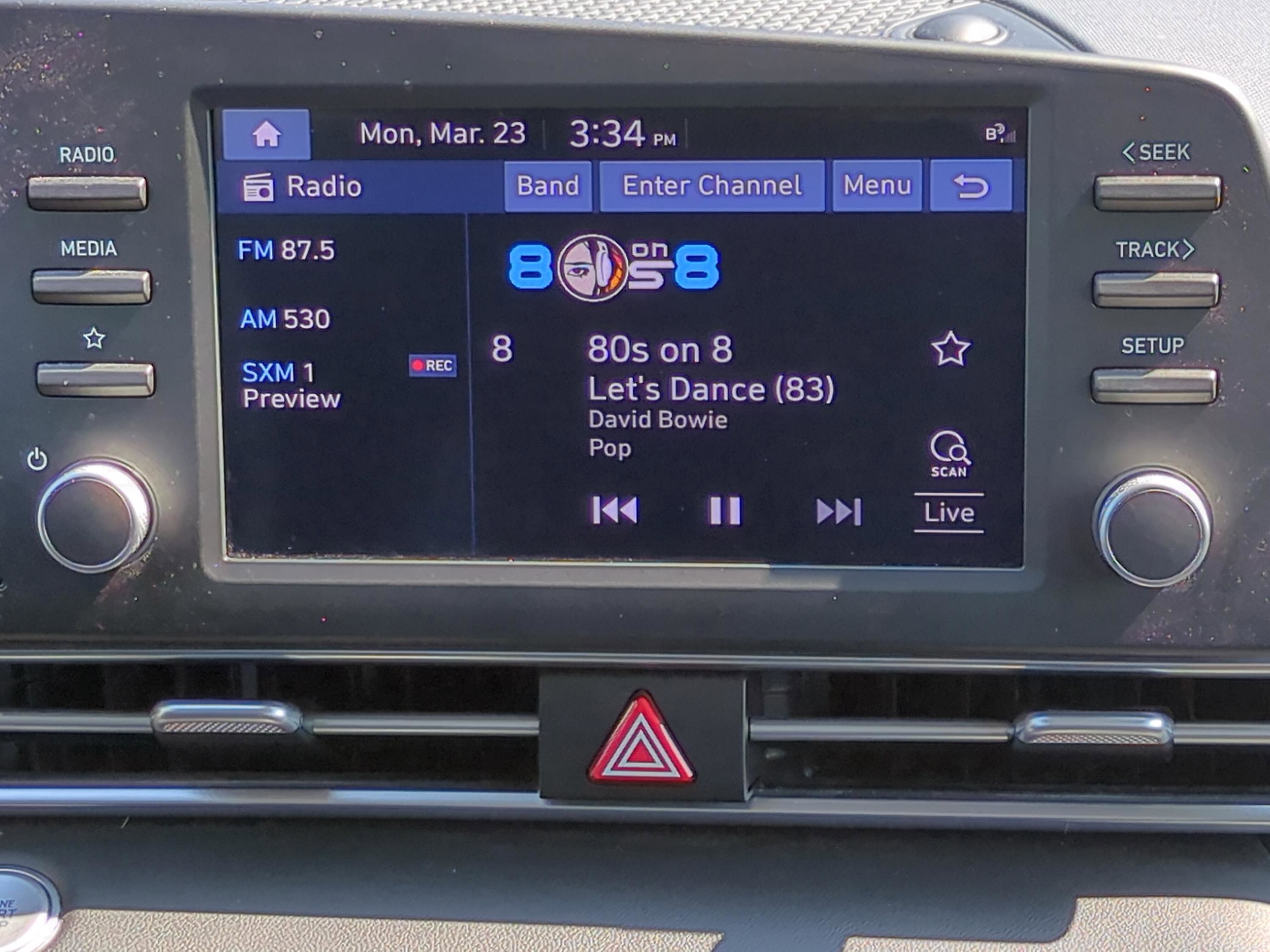 Used 2023 Hyundai Elantra SEL image 16