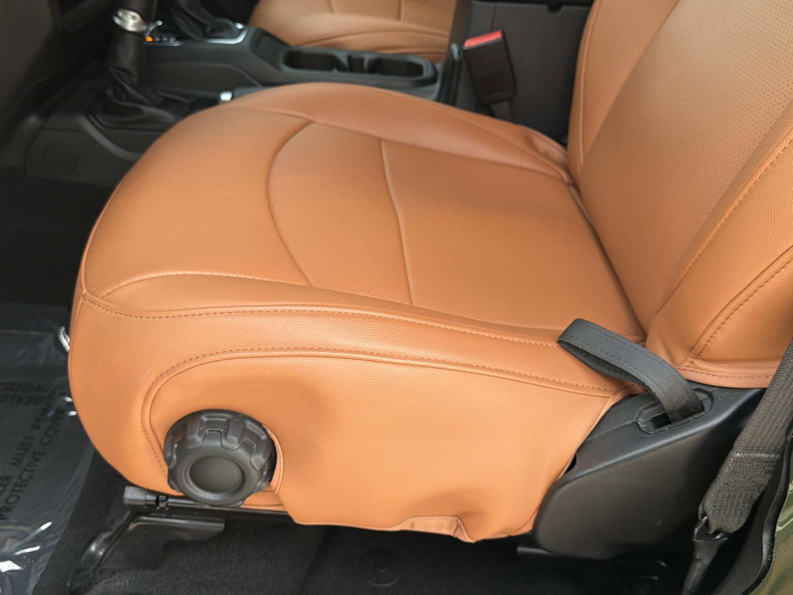 Used 2023 Jeep Wrangler Unlimited Sport AWD/4WD image 18