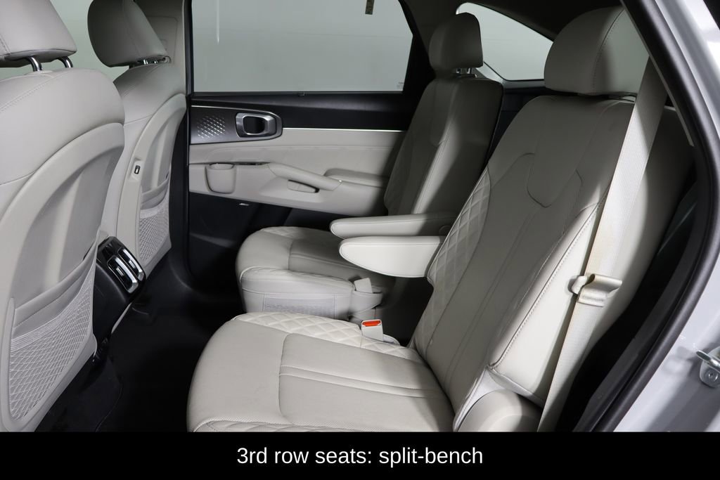 Used 2023 Kia Sorento SX AWD/4WD image 16