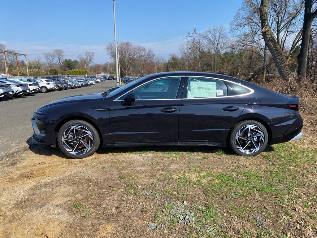 New 2026 Hyundai Sonata SEL FWD image 5