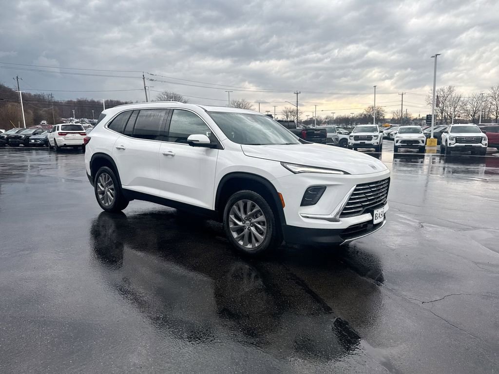 New 2026 Buick Enclave Preferred w/ Power Package image 2