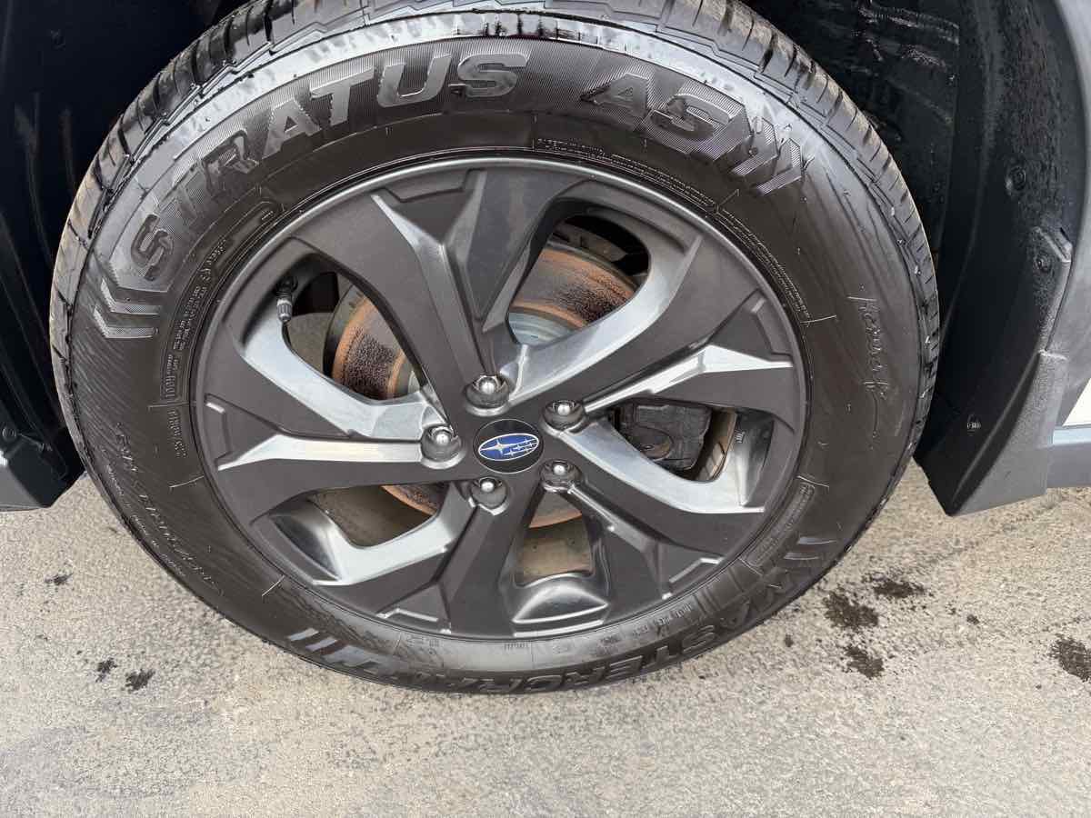 Used 2020 Subaru Outback Onyx Edition XT w/ Popular Package #2 image 8