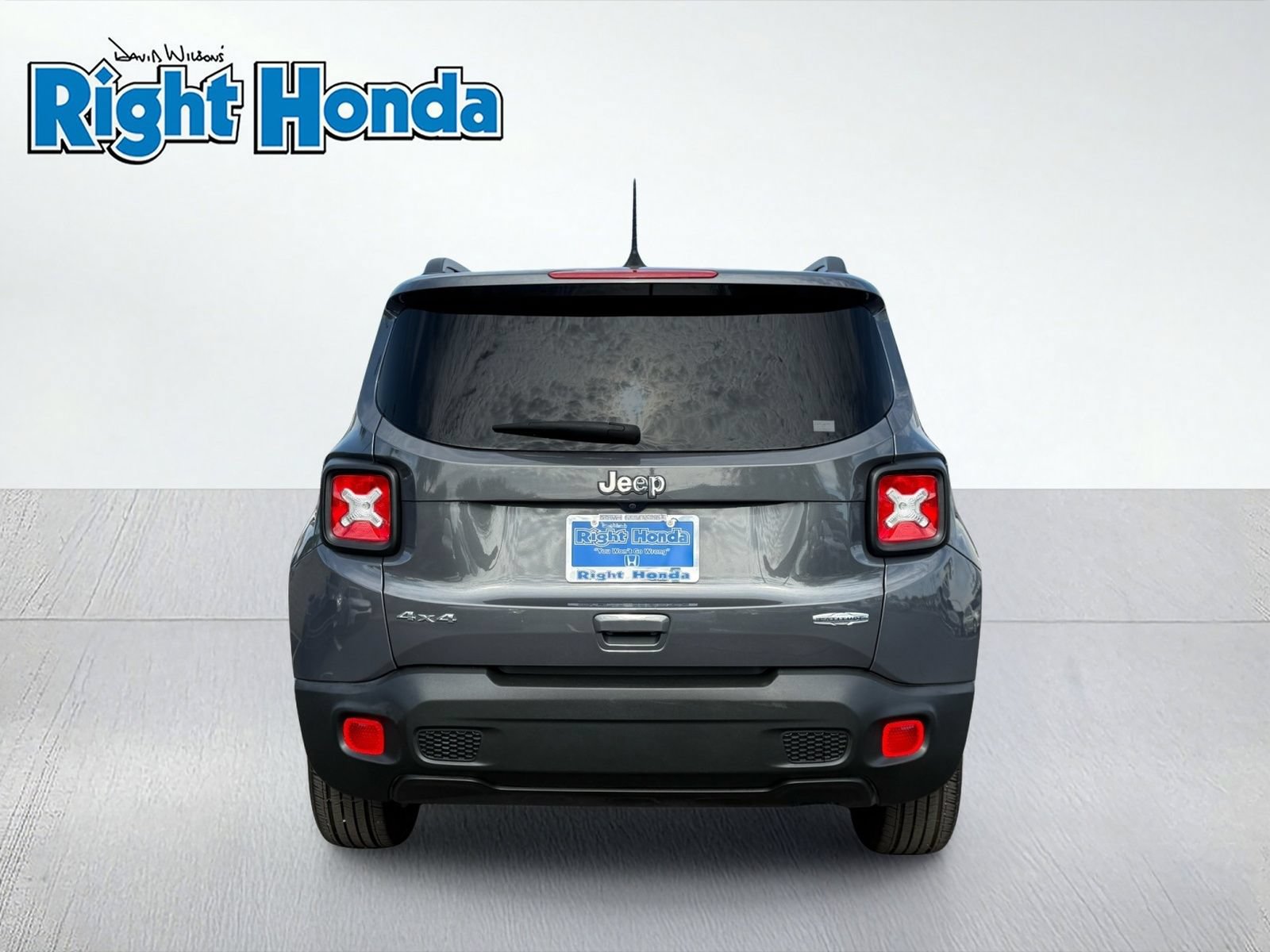 Used 2022 Jeep Renegade Latitude w/ Convenience Group AWD/4WD image 7