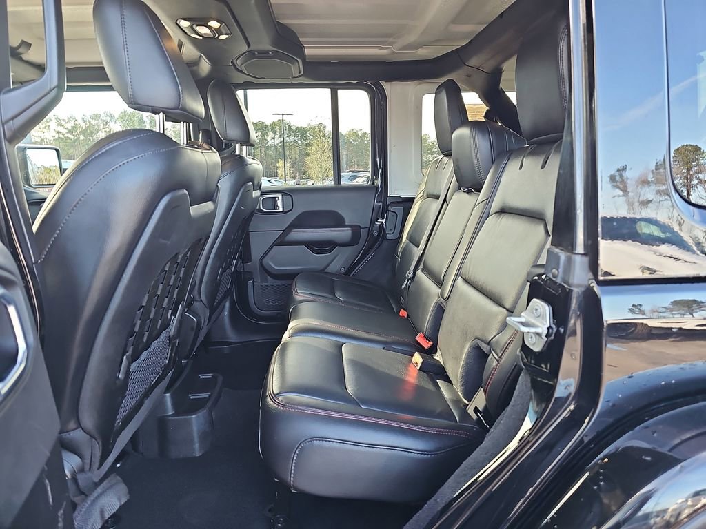 Used 2022 Jeep Wrangler Unlimited Rubicon w/ Steel Bumper Group image 18