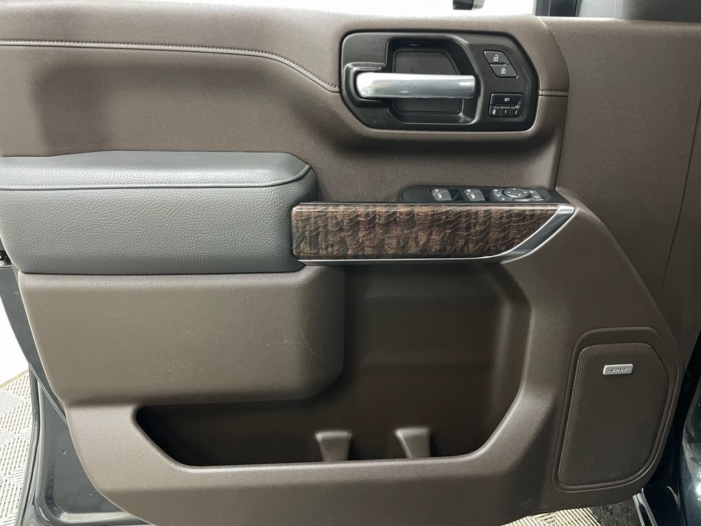 Certified 2022 GMC Sierra 2500 Denali w/ Denali Ultimate Package AWD/4WD image 28