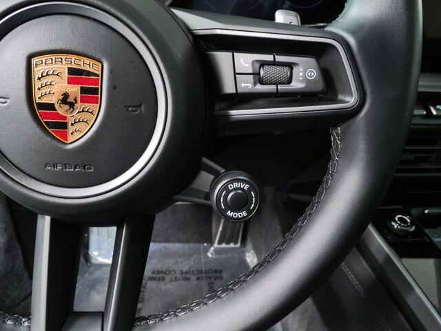 Used 2024 Porsche 911 Carrera 4S AWD/4WD image 11