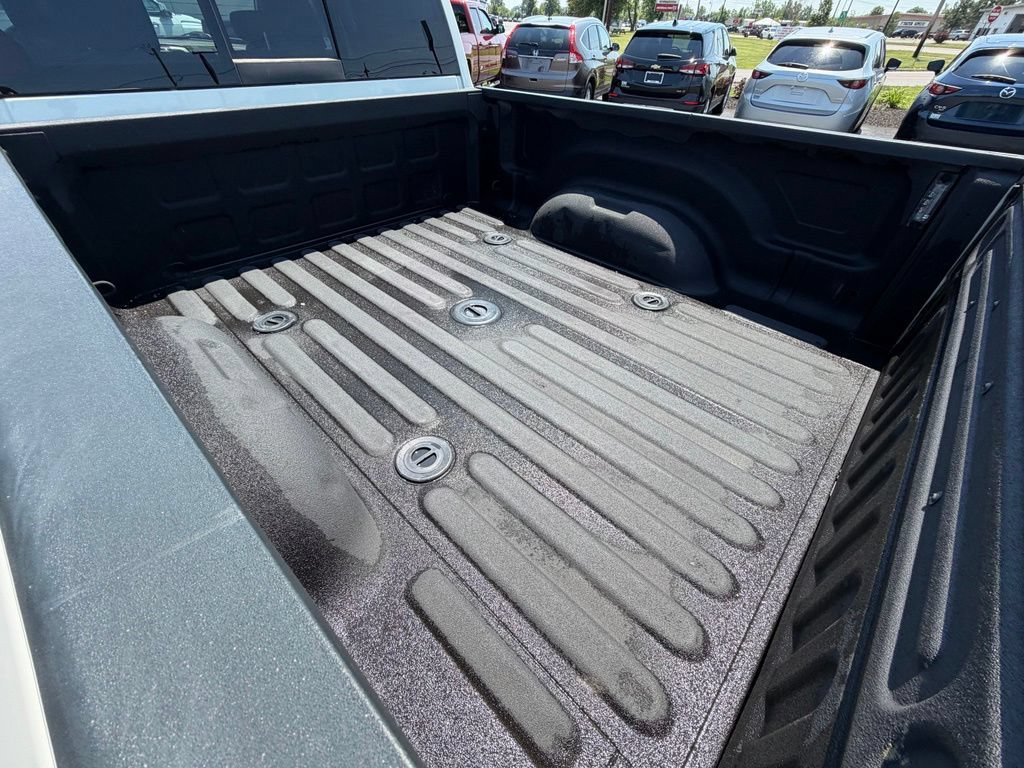 Used 2017 RAM 3500 Laramie w/ Sport Appearance Group AWD/4WD image 24