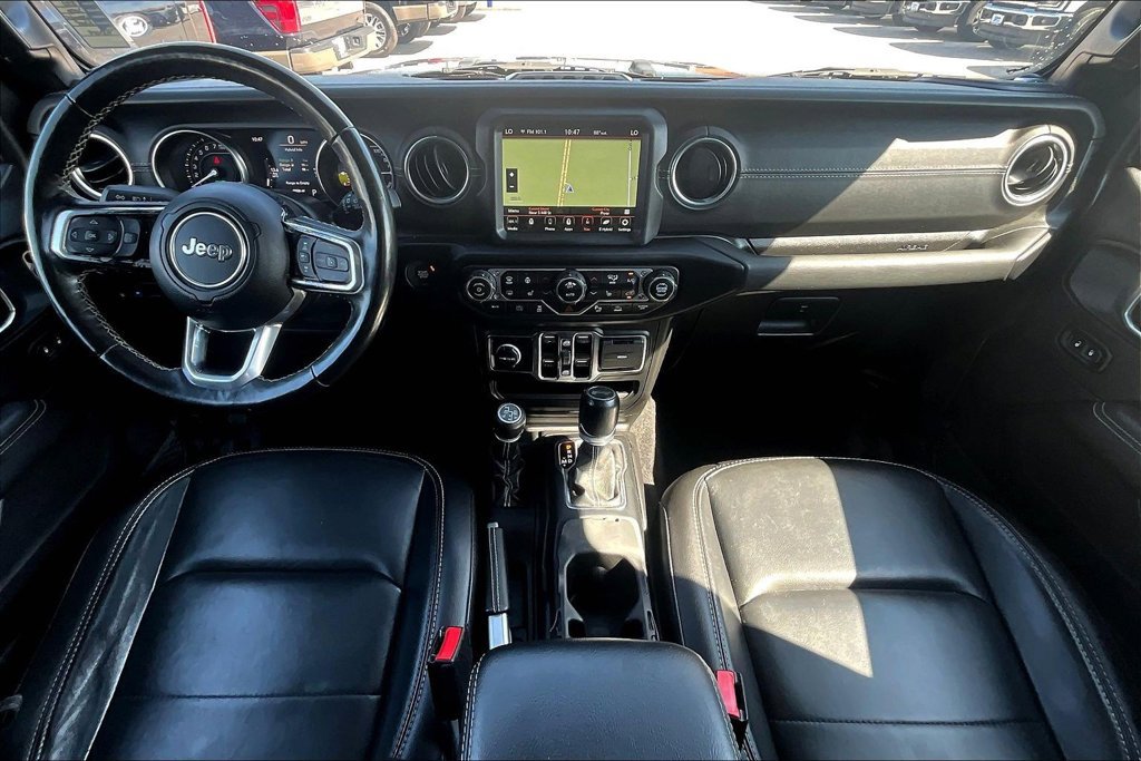 Used 2021 Jeep Wrangler Unlimited Sahara w/ Cold Weather Group AWD/4WD image 15