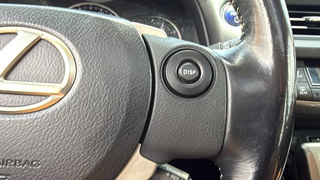 Used 2016 Lexus CT 200h w/ Navigation Package FWD image 31
