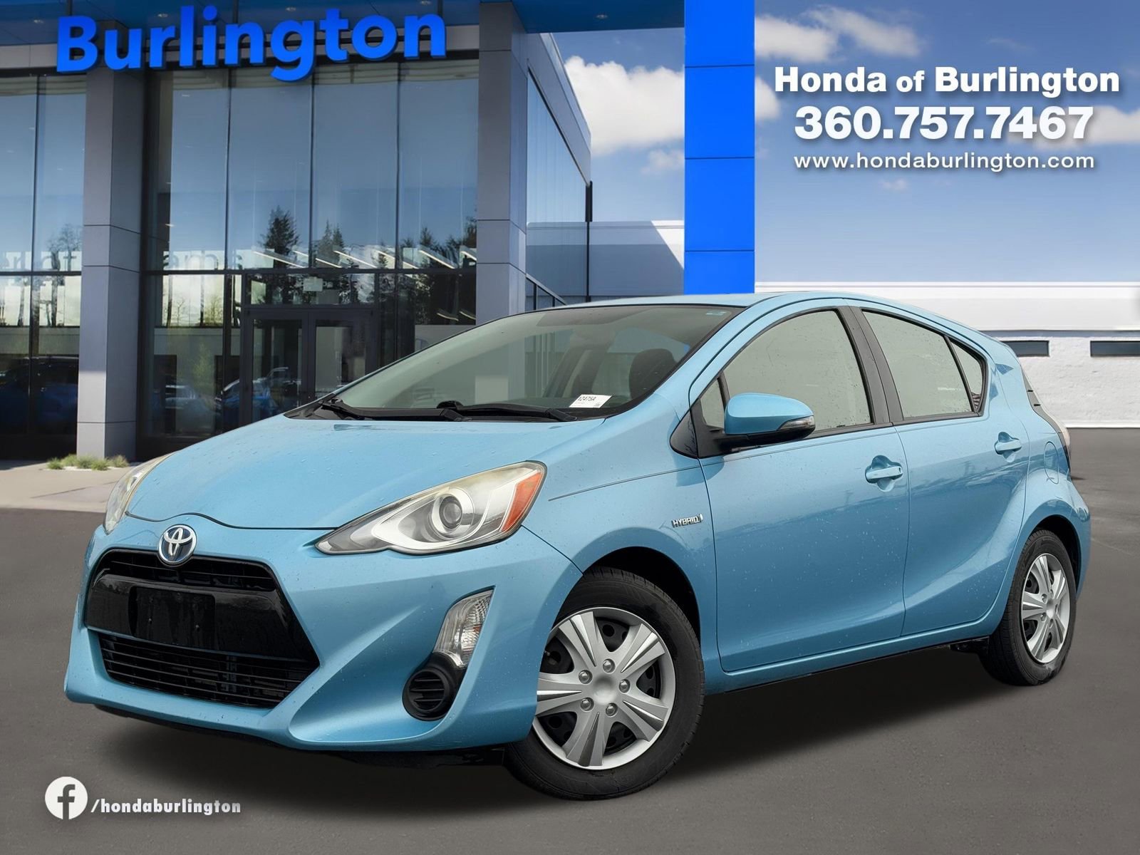 Used 2015 Toyota Prius C Three image 1