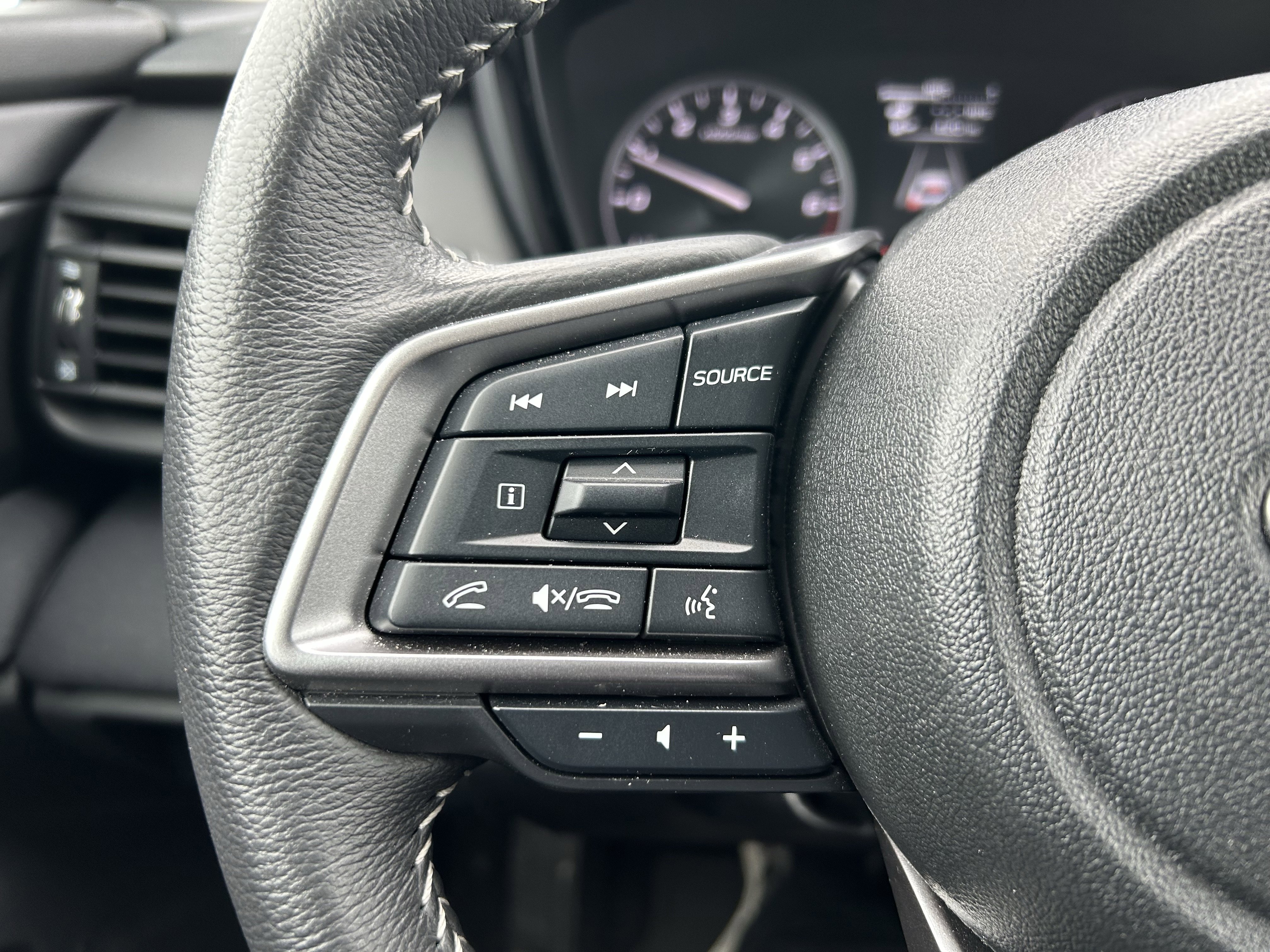 Used 2025 Subaru Legacy Premium image 17