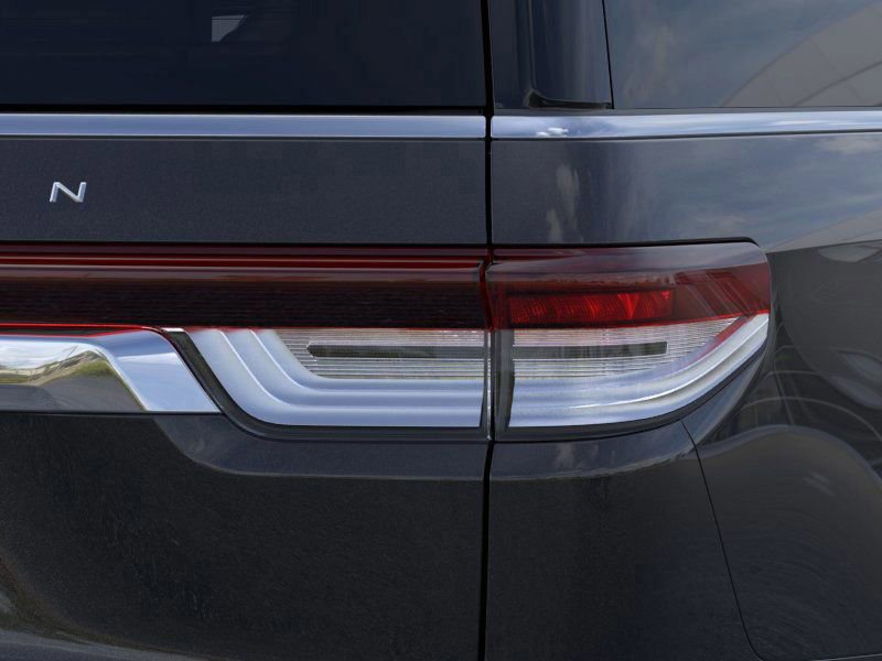 New 2024 Lincoln Navigator L Reserve image 21