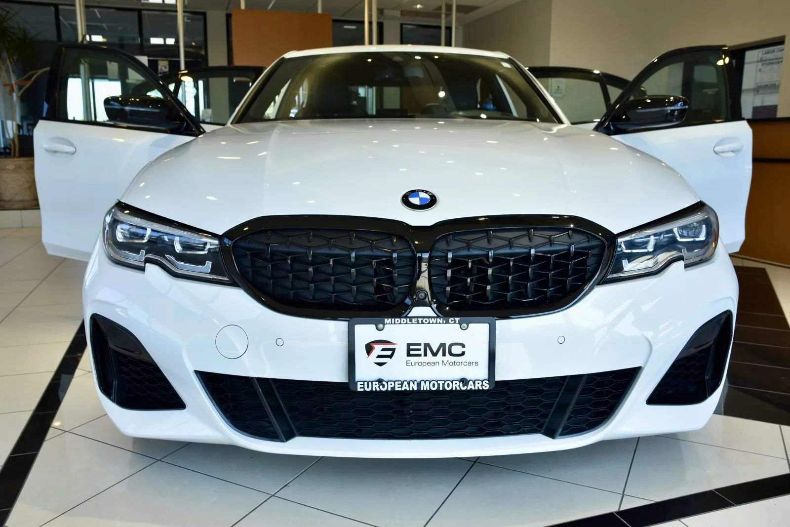 Used 2021 BMW M340i xDrive w/ Premium Package AWD/4WD image 2