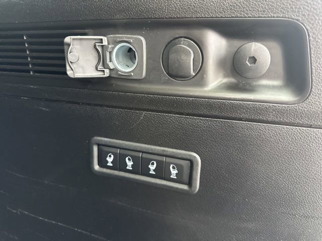 Certified 2024 Jeep Wagoneer Series II image 17